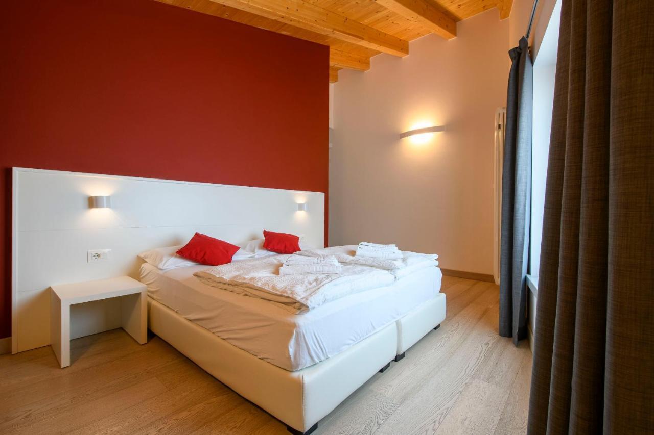 Borgo San Nazzaro Aparthotel